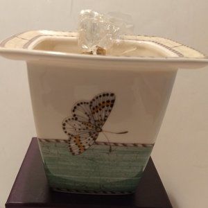 WEDGWOOD Queen's Ware Sarah's Garden Votive Candle Made in England 1997 HTF